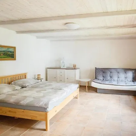 Ferienhaus Kamen Pacov